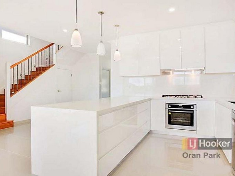 22b Geoghegan Circuit, Oran Park NSW 2570