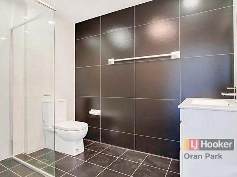 22b Geoghegan Circuit, Oran Park NSW 2570