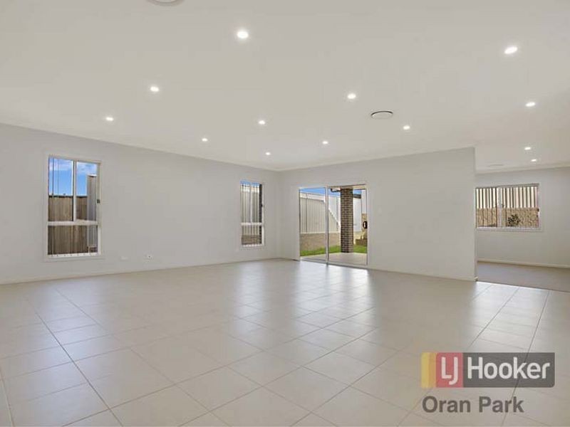 20 Tess Circuit, Oran Park NSW 2570