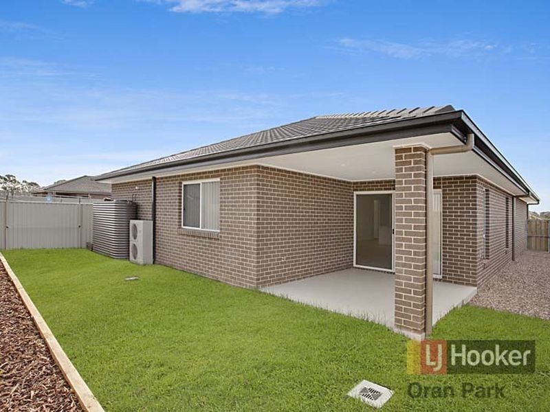 20 Tess Circuit, Oran Park NSW 2570