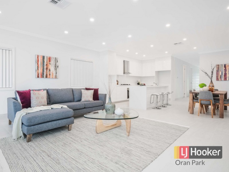 18a Milton Circuit, Oran Park NSW 2570