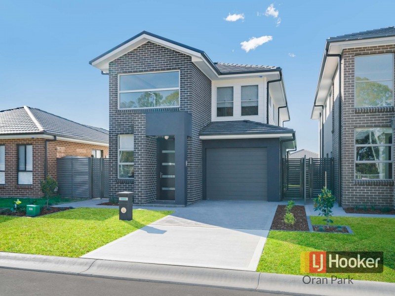 16a Howard Loop, Oran Park NSW 2570