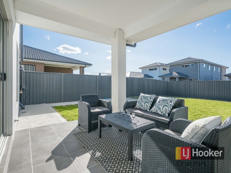 16a Howard Loop, Oran Park NSW 2570