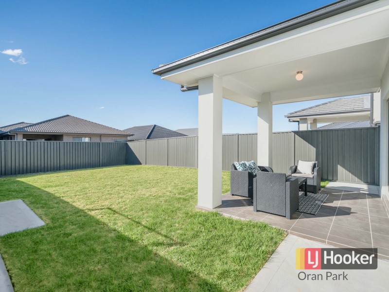 16a Howard Loop, Oran Park NSW 2570