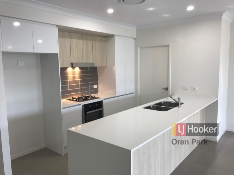 13 Goodluck Circuit, Cobbitty NSW 2570