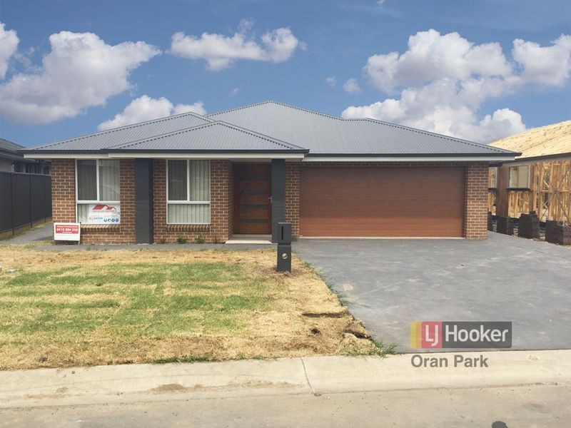 12 Spitzer Street, Gregory Hills NSW 2557