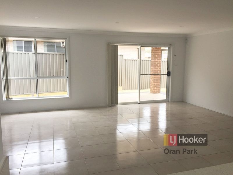 12 Spitzer Street, Gregory Hills NSW 2557