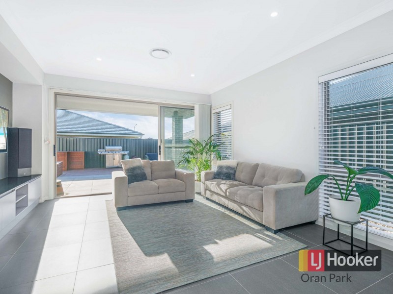 26 Correa Circuit, Gregory Hills NSW 2557