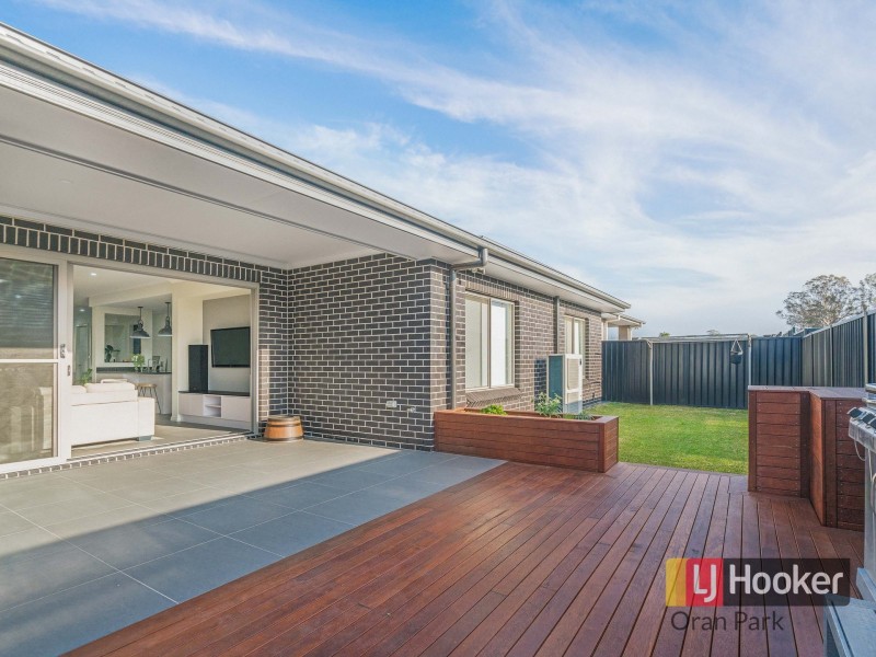 26 Correa Circuit, Gregory Hills NSW 2557