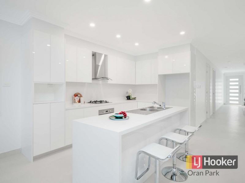 18a Milton Circuit, Oran Park NSW 2570