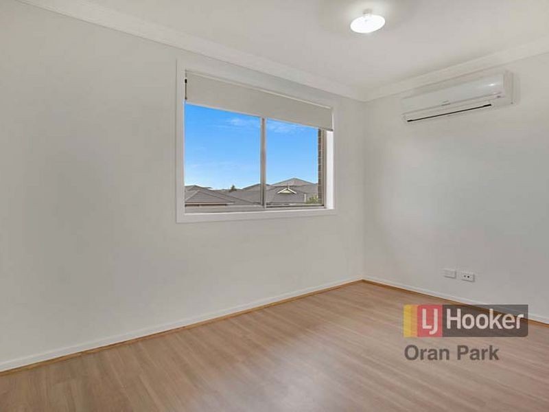220a South Circuit, Oran Park NSW 2570