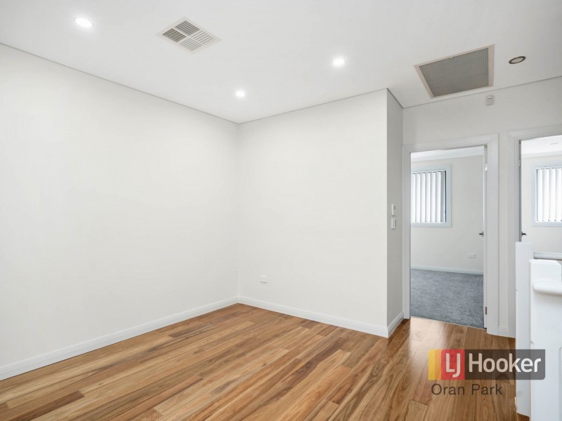 5a Kelly Street, Oran Park NSW 2570