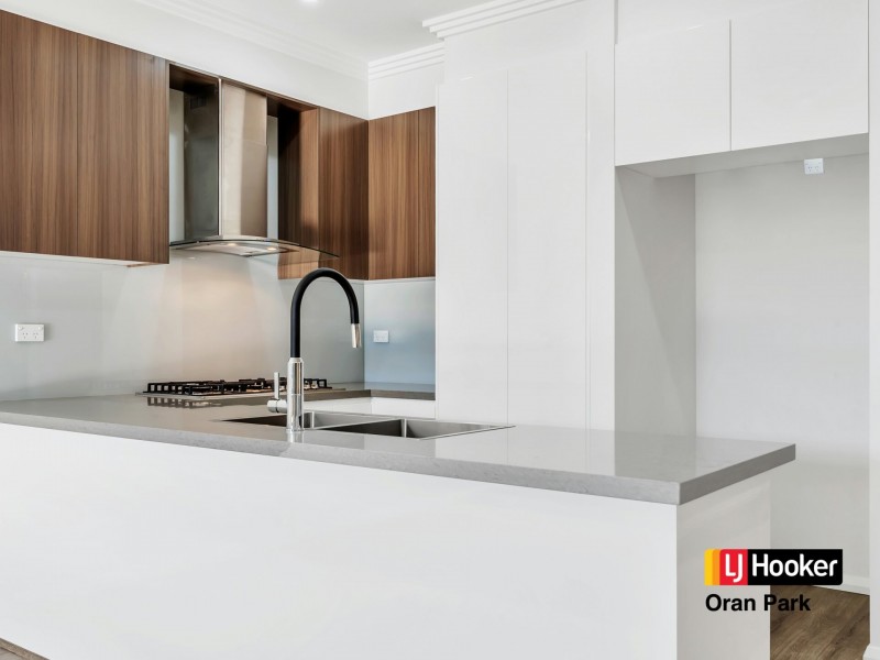 16a Hansford Street, Oran Park NSW 2570