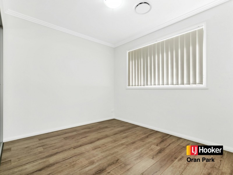 16b Hansford Street, Oran Park NSW 2570