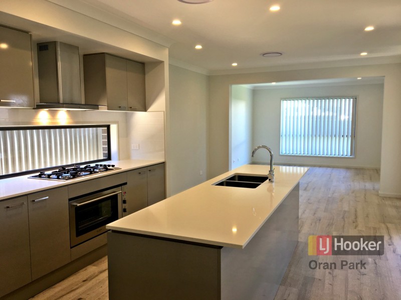 16 Weldon Street, Oran Park NSW 2570