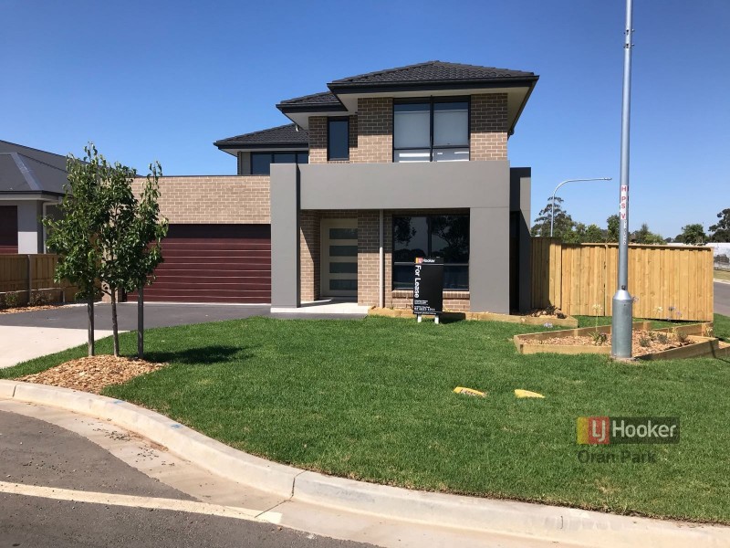 97 Arkley Avenue, Claymore NSW 2559