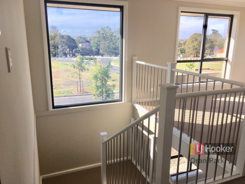 97 Arkley Avenue, Claymore NSW 2559