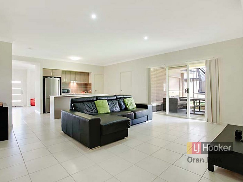 51 Ambrose Street, Oran Park NSW 2570