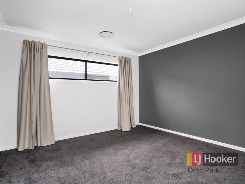 16 Forbes Street, Oran Park NSW 2570