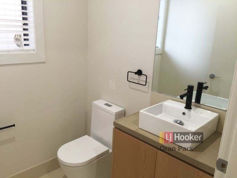 47 Murphy Street, Oran Park NSW 2570