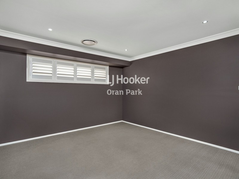 42 Atlee Street, Oran Park NSW 2570