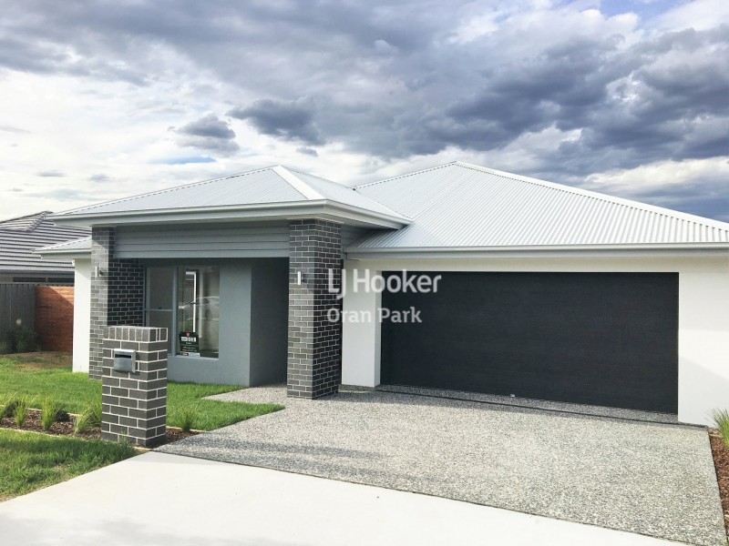 4 Sowerby Street, Oran Park NSW 2570