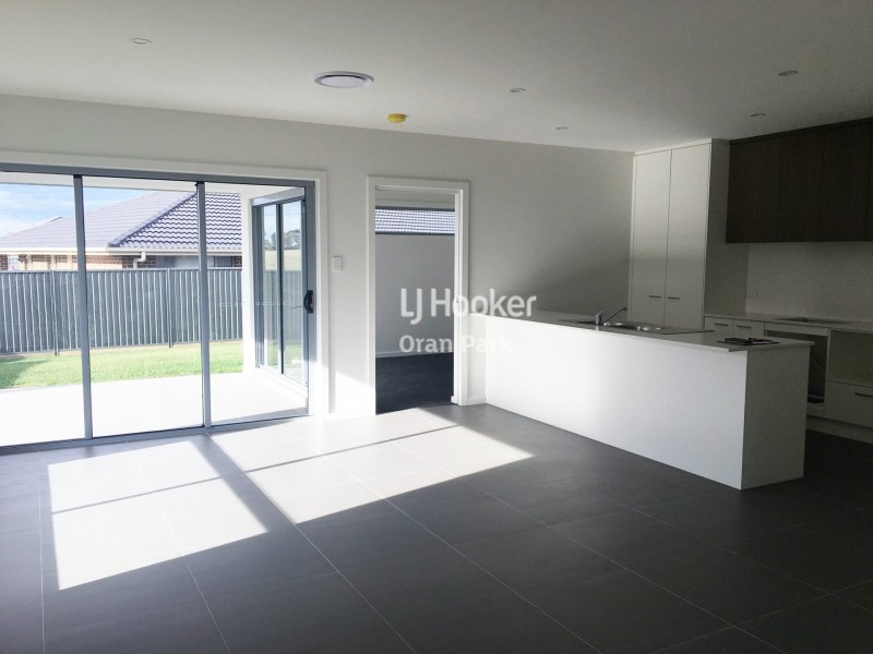 4 Sowerby Street, Oran Park NSW 2570