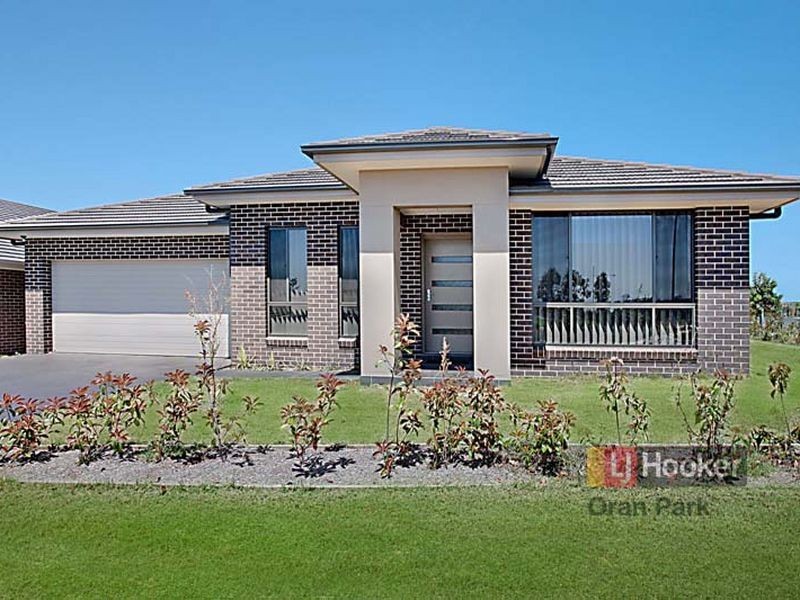 25 Carden Street, Oran Park NSW 2570