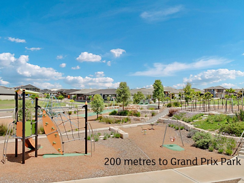 16 Geoghegan Circuit, Oran Park NSW 2570