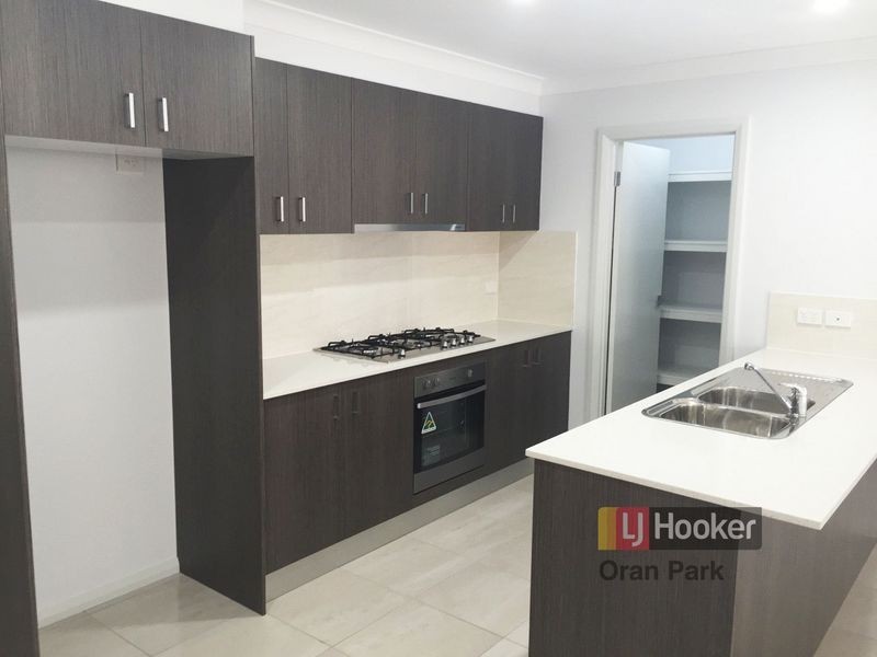 12 Spitzer Street, Gregory Hills NSW 2557