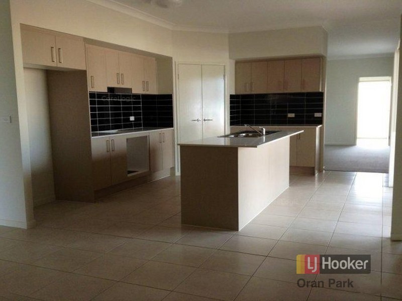 20 Leeds Street, Oran Park NSW 2570