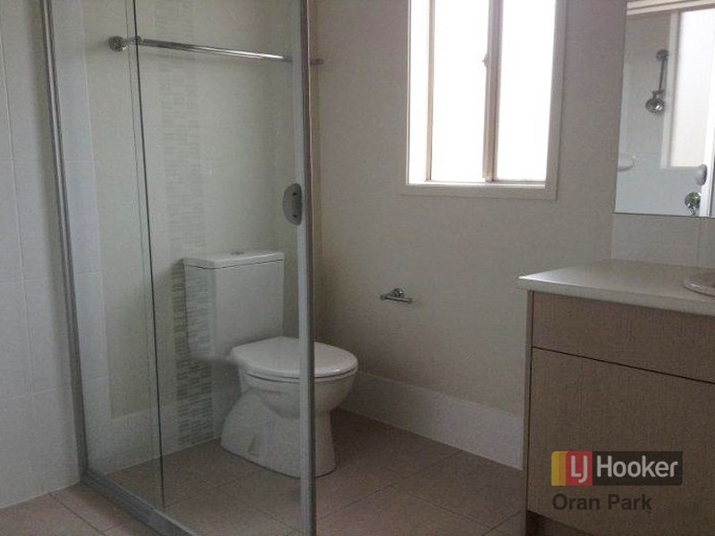 20 Leeds Street, Oran Park NSW 2570