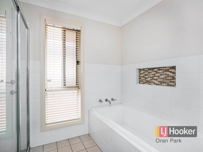 6 Felix Street, Gregory Hills NSW 2557