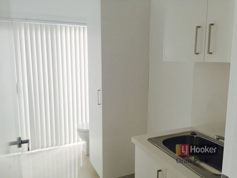 65b Richards Loop, Oran Park NSW 2570