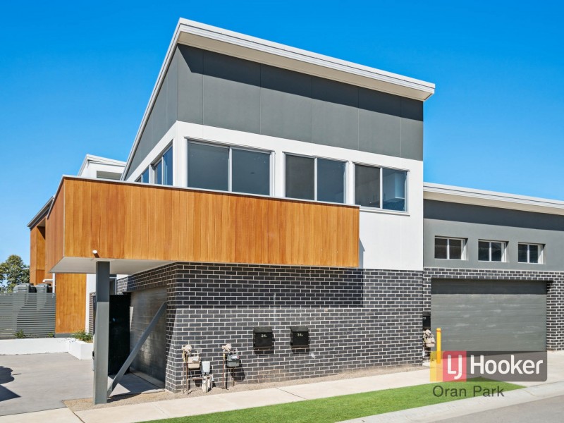34b Curlewis Street, Gledswood Hills NSW 2557