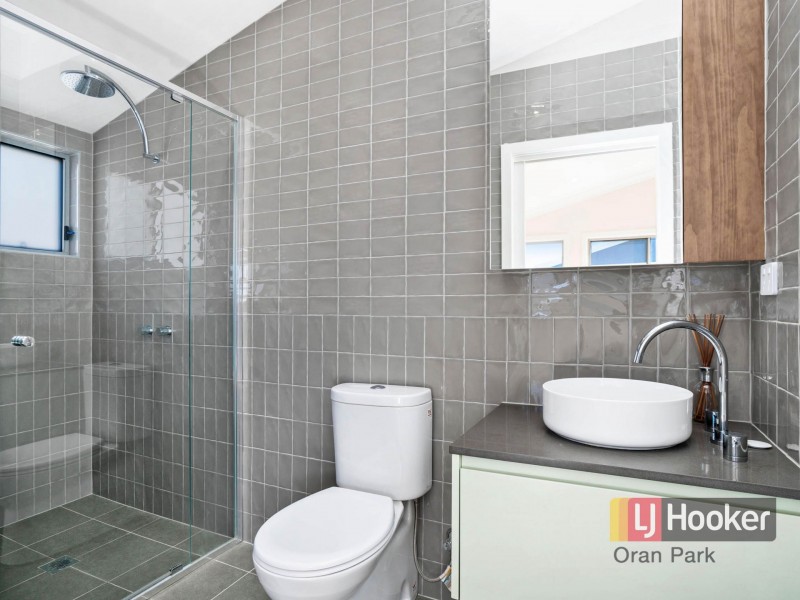 34b Curlewis Street, Gledswood Hills NSW 2557