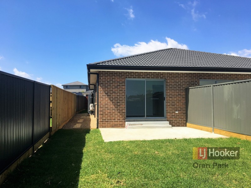 13b Kenway Street, Oran Park NSW 2570
