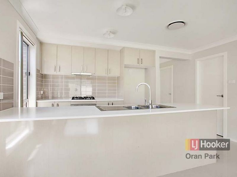 5a Holden Drive, Oran Park NSW 2570
