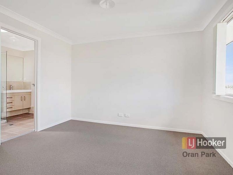 5a Holden Drive, Oran Park NSW 2570