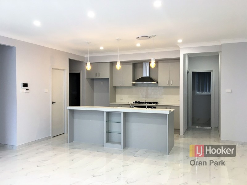 21 Kingsley Street, Oran Park NSW 2570