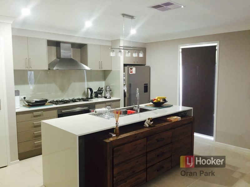 5 Grice Street, Oran Park NSW 2570