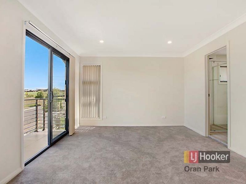 231 South Circuit, Oran Park NSW 2570