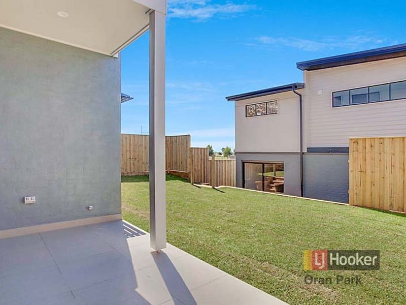 231 South Circuit, Oran Park NSW 2570