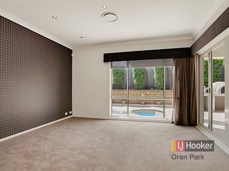 27 Moffat Street, Oran Park NSW 2570