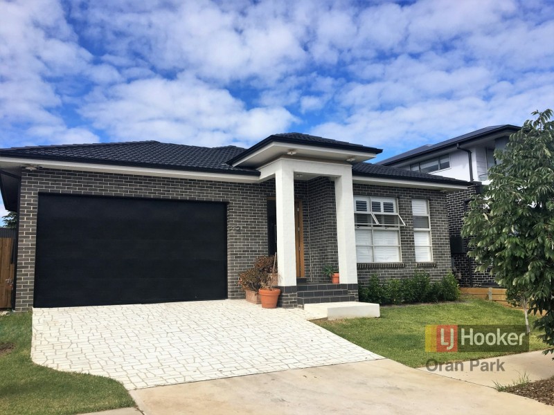 22 Walker Street, Oran Park NSW 2570