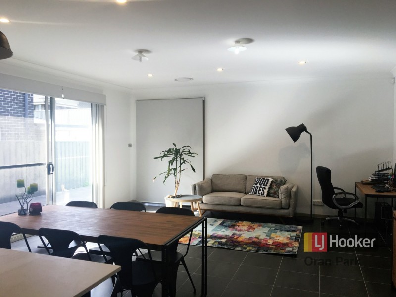 22 Walker Street, Oran Park NSW 2570