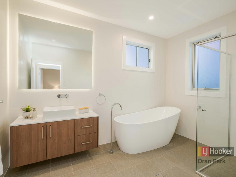 14b Holden Drive, Oran Park NSW 2570