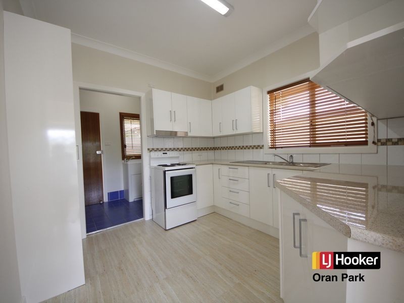 28 Thirteenth Street, Warragamba NSW 2752