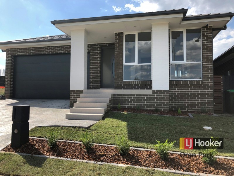 38 Hinton Loop, Oran Park NSW 2570
