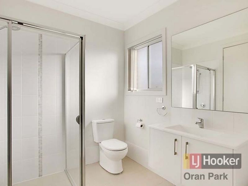 20 Tess Cct, Oran Park NSW 2570